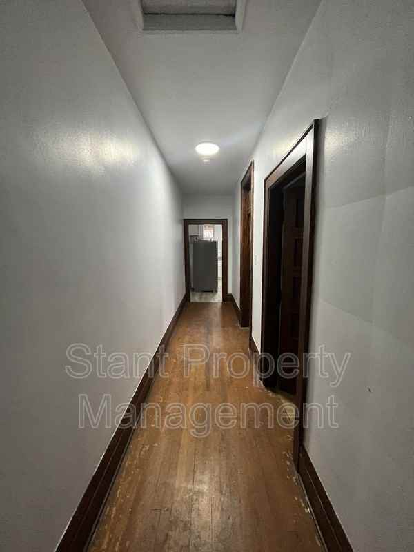 196 Miller Ave #D - Photo 4 of 12