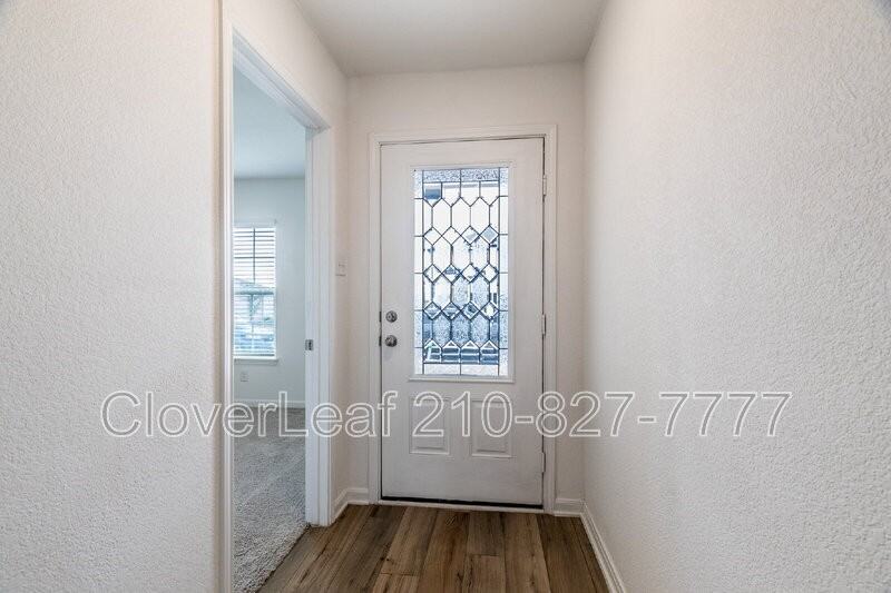 10939 Delight Grv - Photo 5 of 30