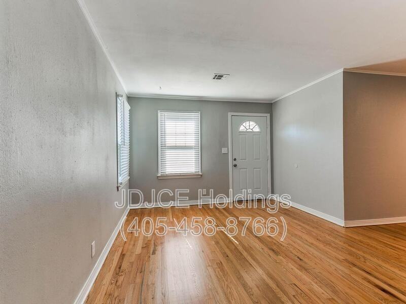 513 E Northrup Dr - Photo 4 of 23