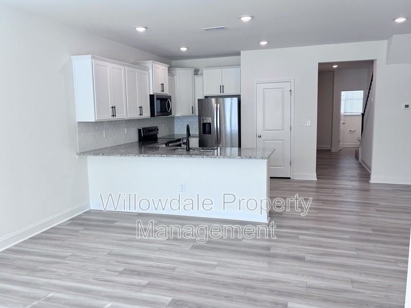 456 La Maison Ave - Photo 6 of 26