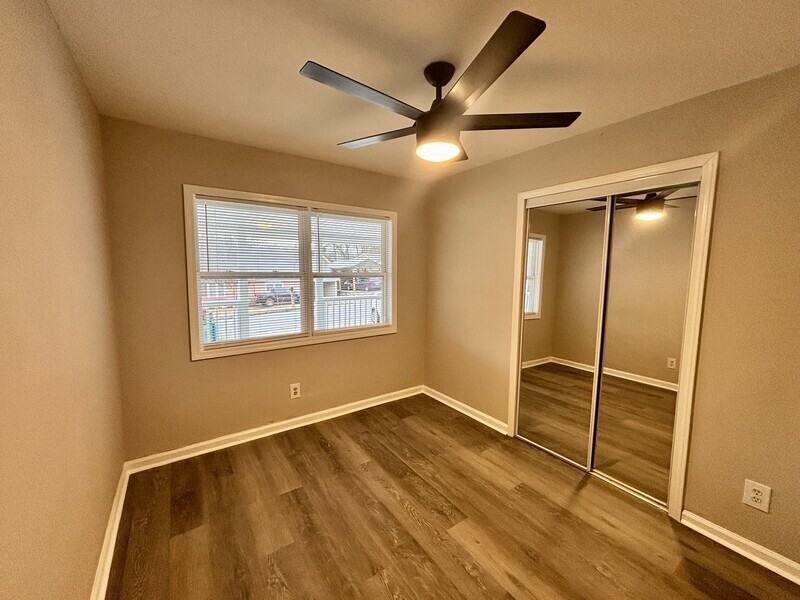 6161 Susan Ln - Photo 7 of 15