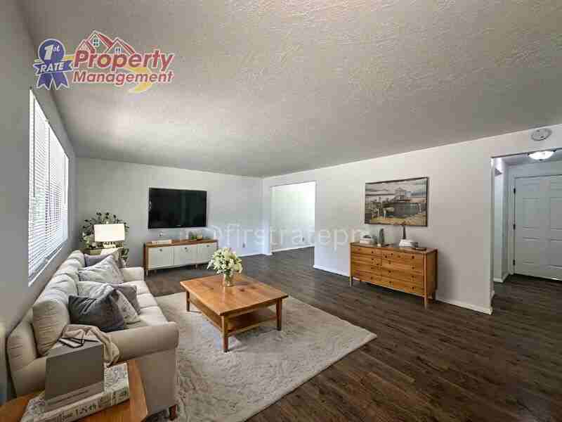 1430 S Hervey St - Photo 2 of 25