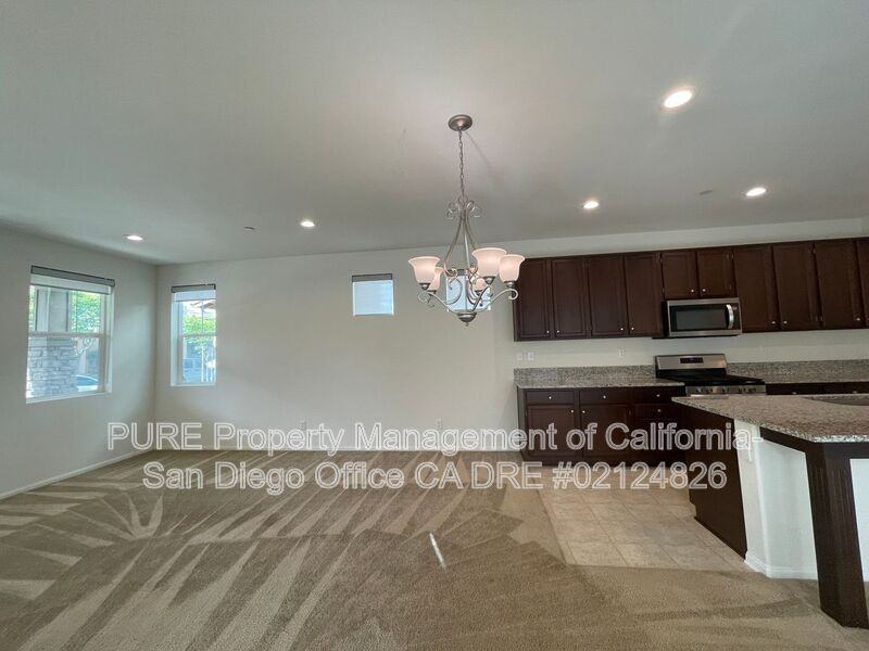 1321 Pershing Rd - Photo 2 of 40