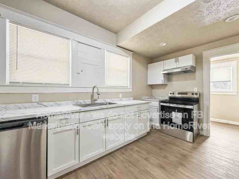 3922 River Park Dr - Photo 6 of 20