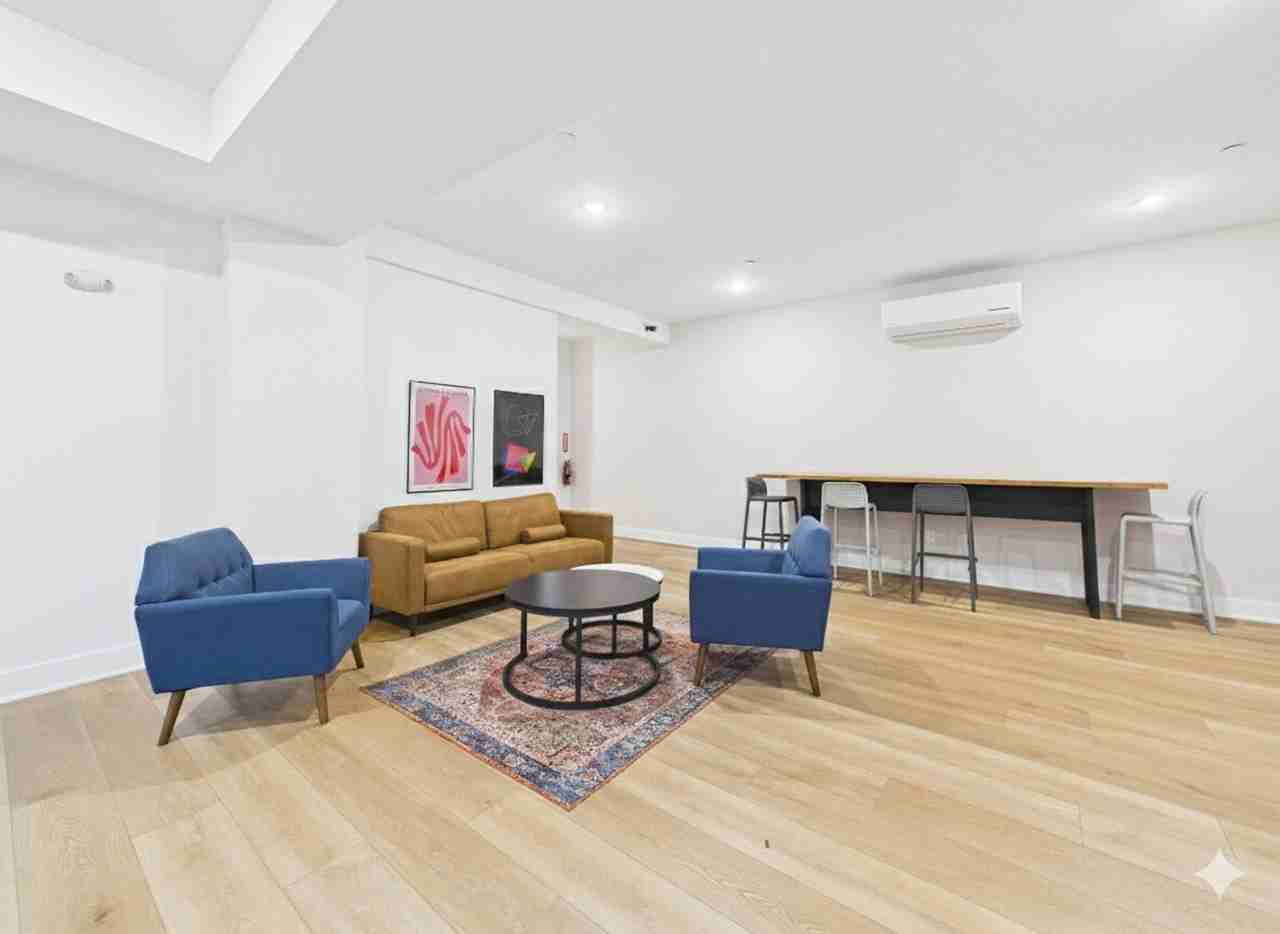 3148-52 Richmond Street - Photo 3 of 3