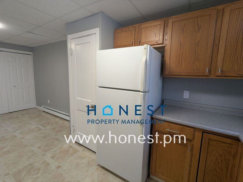 83 Kennedy Memorial Dr #1 - Photo 4 of 33