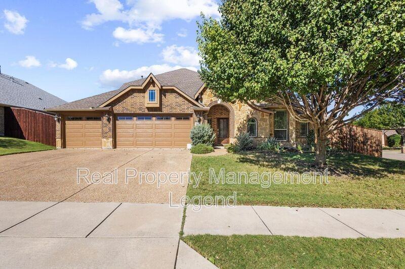 1451 Cedar Hollow Dr - Photo 2 of 45