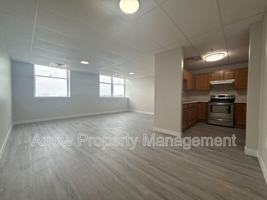 featured image of 731 W Crawford St