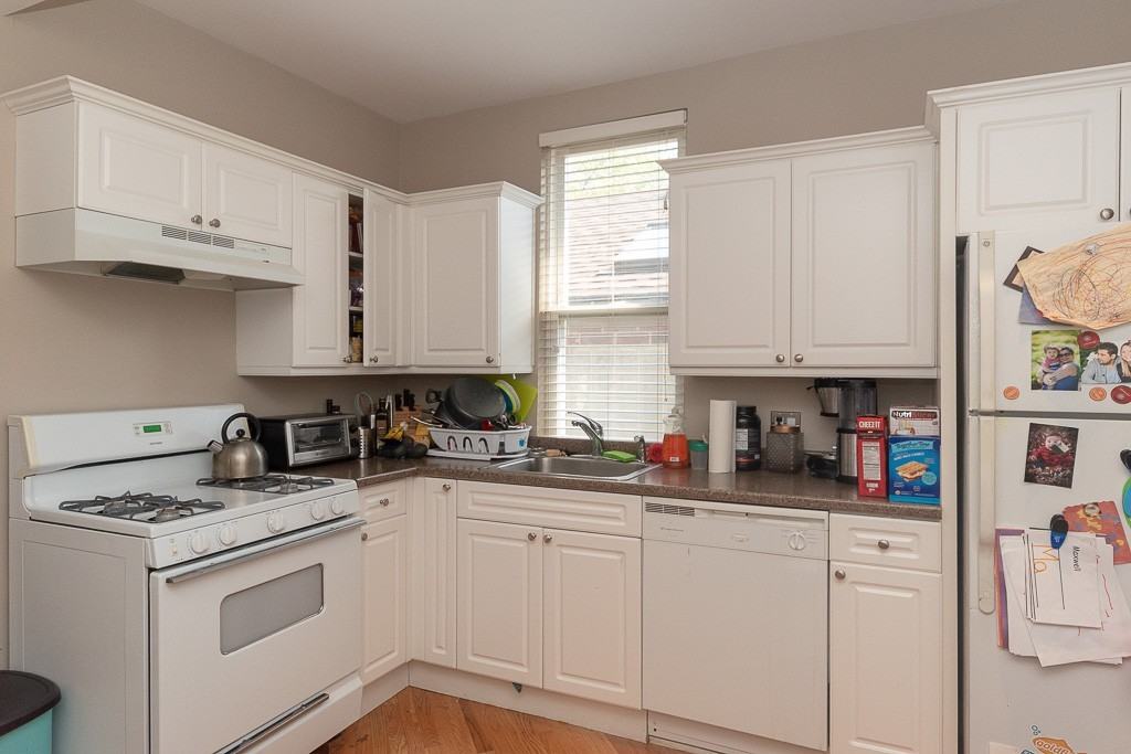 3144 N Oakley Ave #3F - Photo 5 of 20