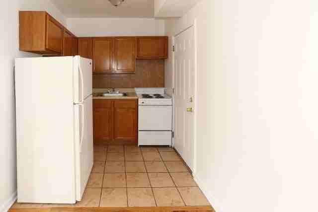 4509 N Malden St #3A - Photo 4 of 19