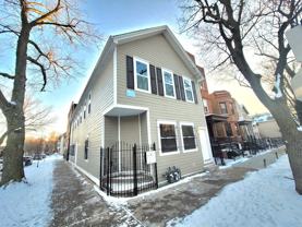 2101 W Fletcher St #1 - Photo 1 of 1