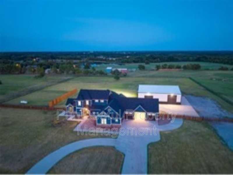 115 Weaver Ct - Photo 3 of 47