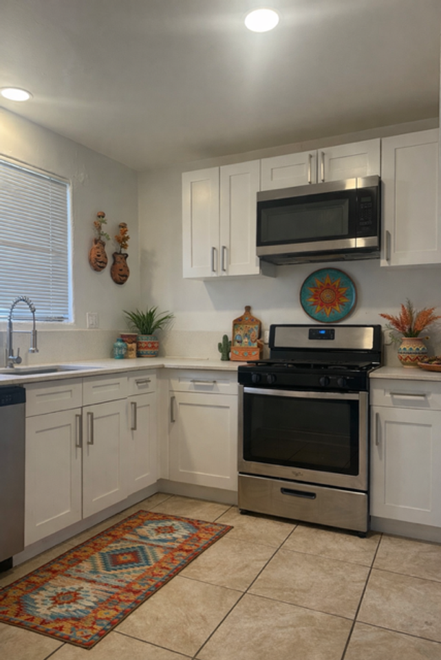 Longfellow Court - Photo 5 of 12