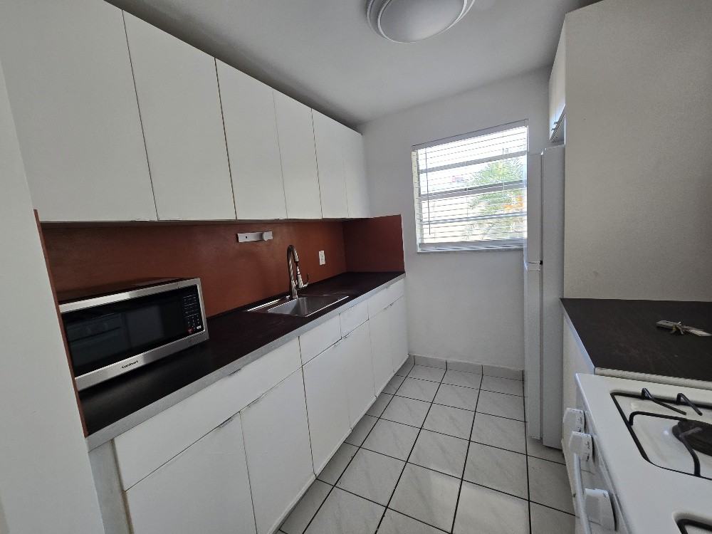 631 Jefferson Avenue #303 - Photo 5 of 22