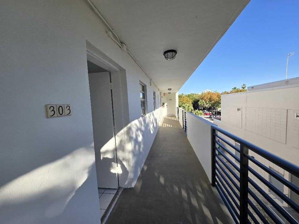 631 Jefferson Avenue #303 - Photo 6 of 22