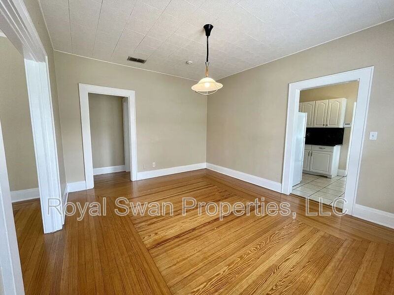 815 Cumberland St - Photo 6 of 19