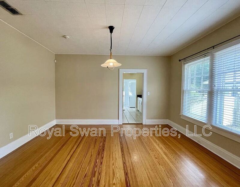 815 Cumberland St - Photo 7 of 19