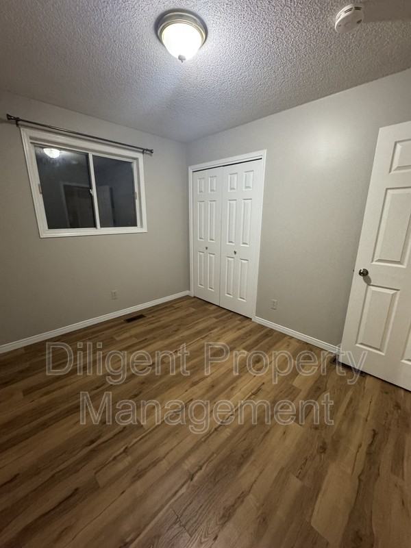 641 Fortye Dr - Photo 3 of 11