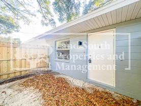 815 W Carole St #3 - Photo 1 of 1