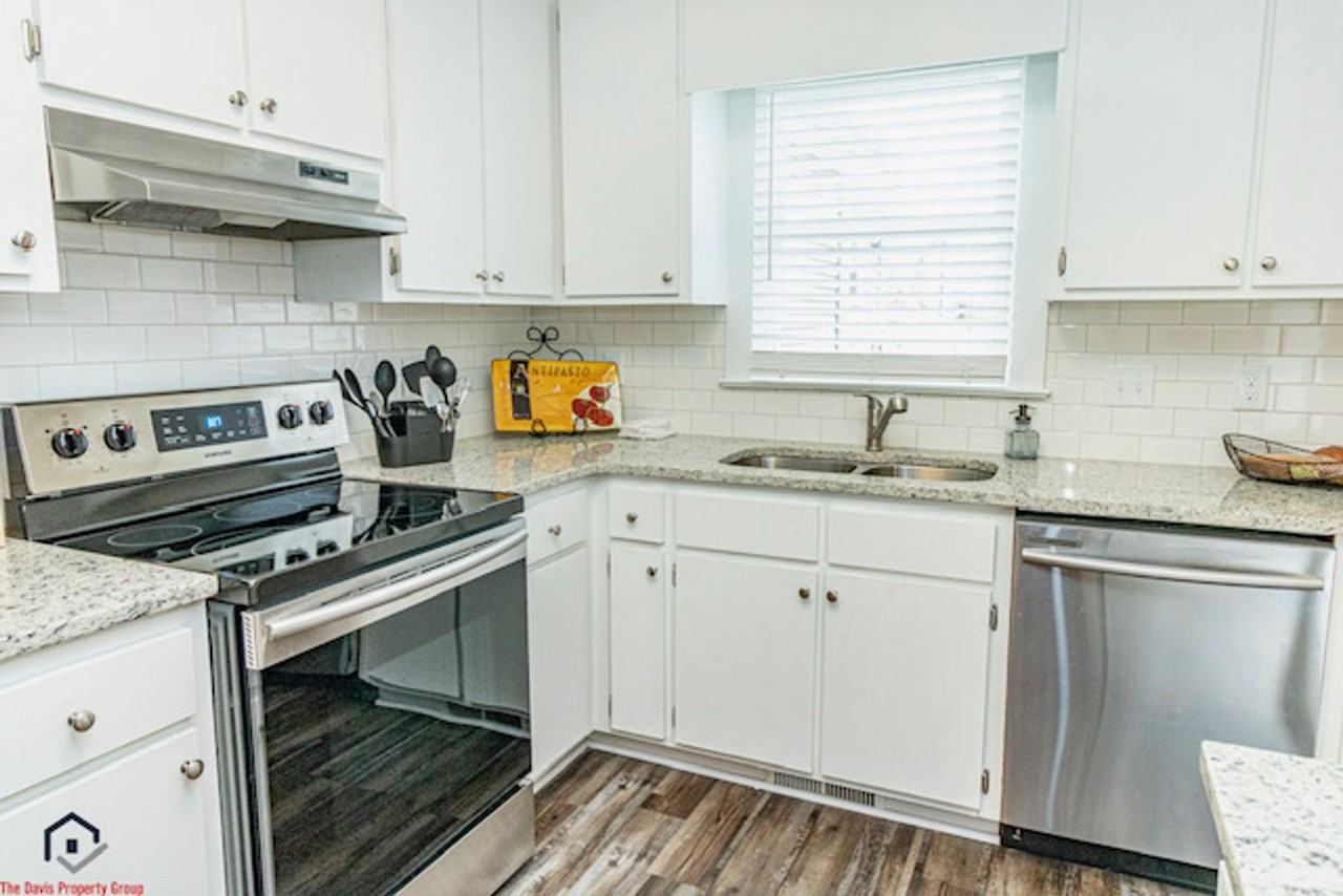 121 Willow Oaks Ct - Photo 6 of 19