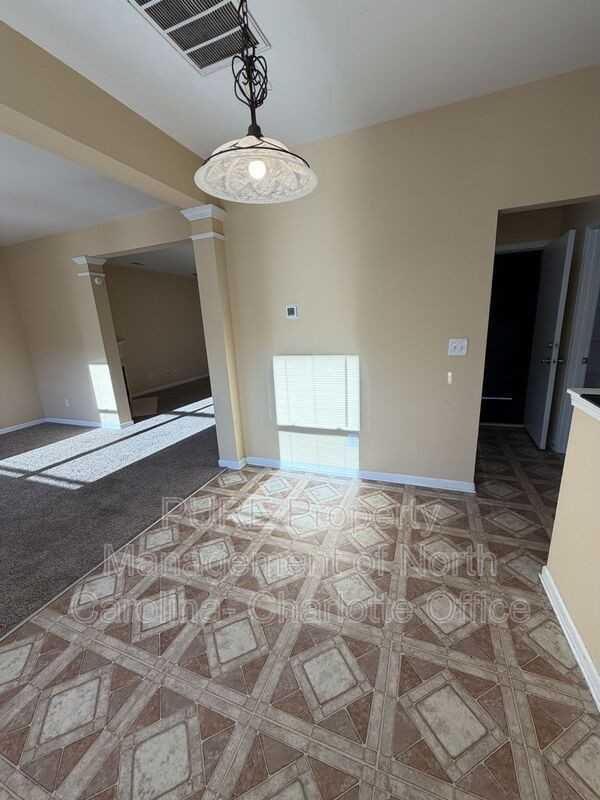 8603 Earthenware Dr - Photo 5 of 24