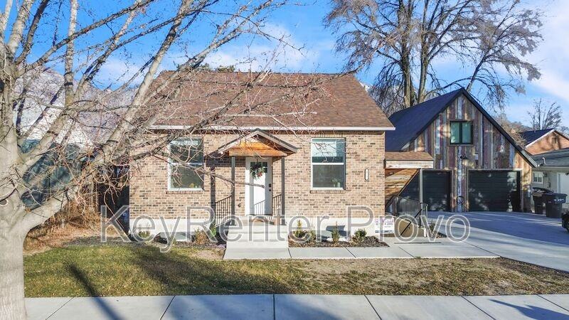 475 Sw #B - Photo 4 of 17