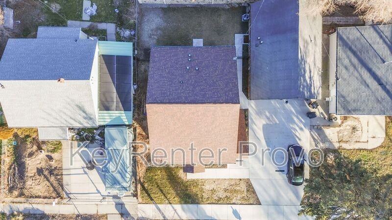 475 Sw #B - Photo 7 of 17