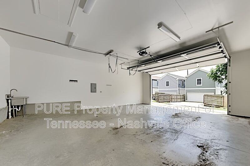 4507 Michigan Ave - Photo 5 of 31