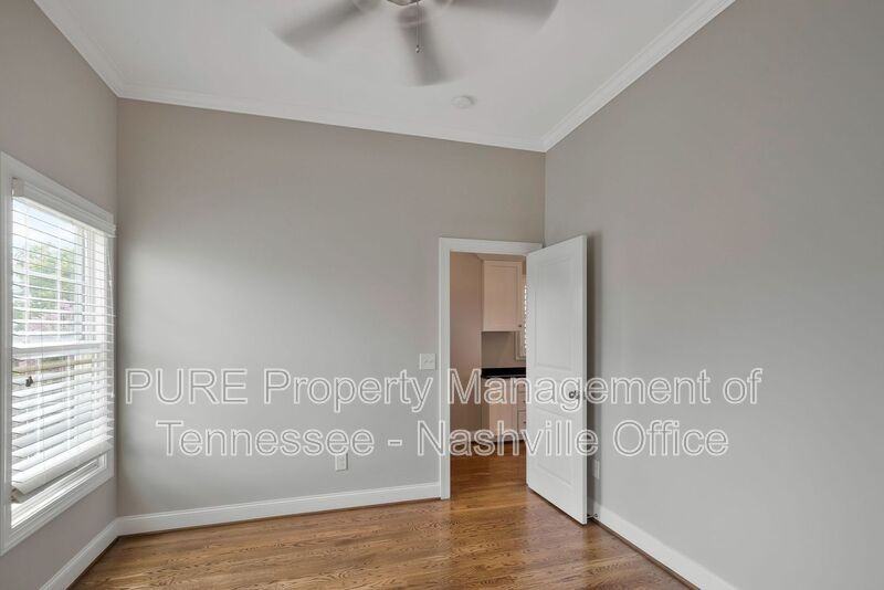 4507 Michigan Ave - Photo 7 of 31