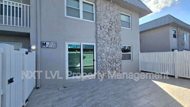 6777 Winkler Rd #174 - Photo 2 of 18