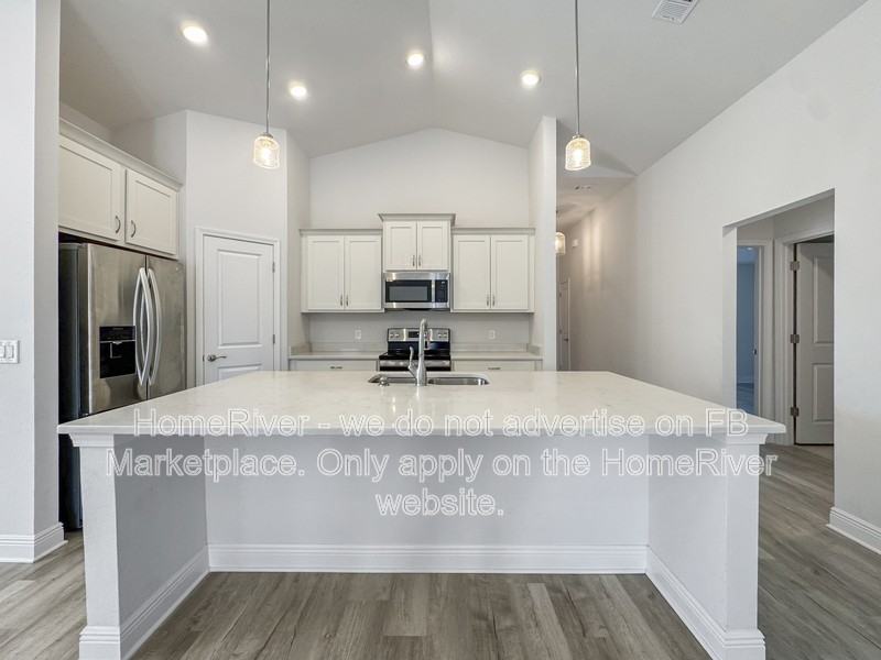 5343 Boots Byers Ct - Photo 4 of 20
