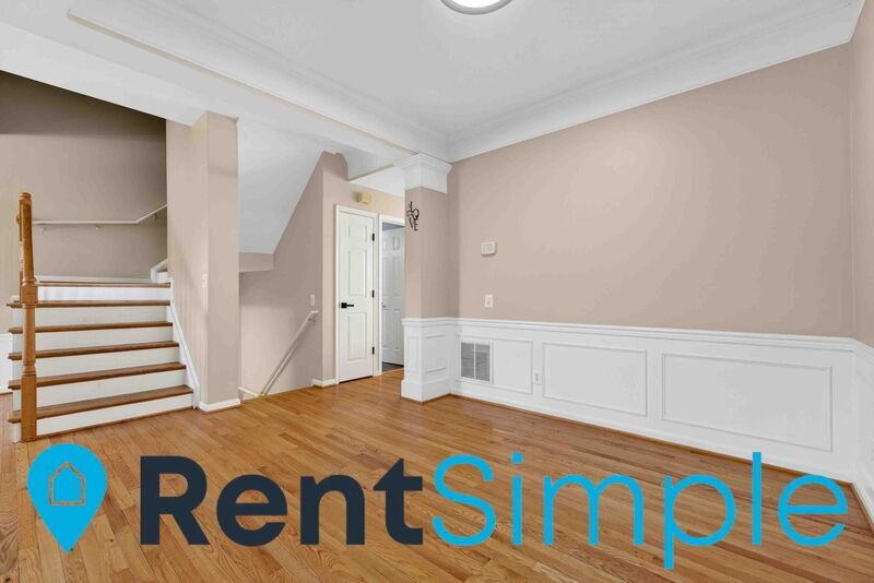 7506 Lamoyne Ct - Photo 7 of 45