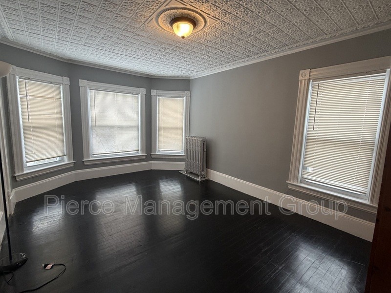 194 Main St #2 - Photo 6 of 10