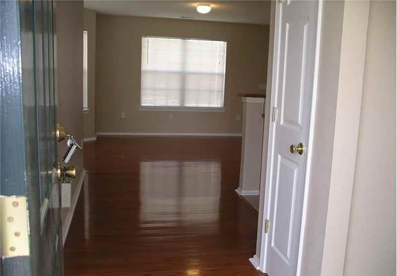 10 Ashleigh Ln - Photo 2 of 13