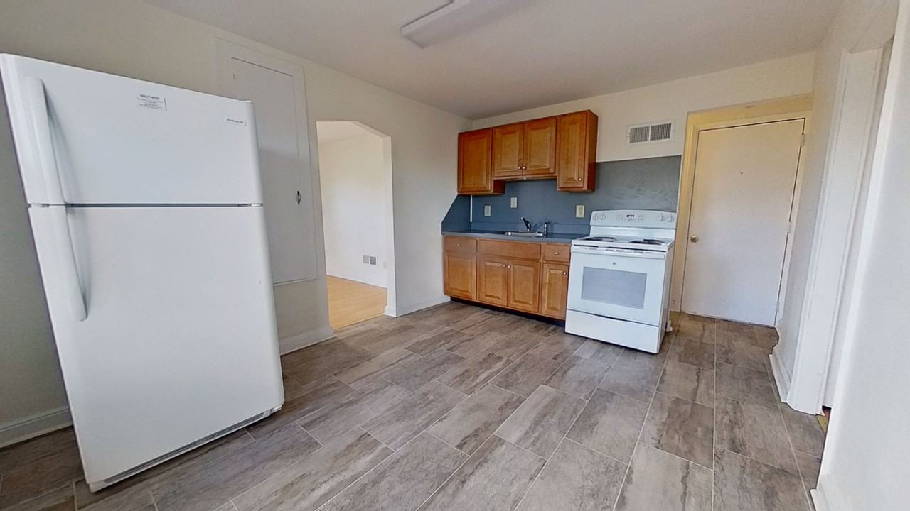 22 Pleasant Ave #4 - Photo 2 of 10
