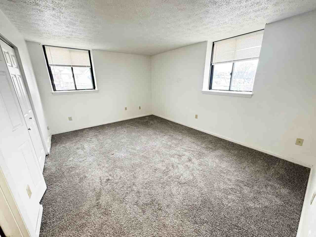 JACKSONIAN SCHOOLHOUSE -- 321 - Photo 6 of 11