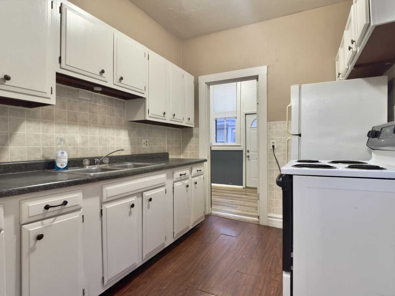 Wesley Place - Photo 6 of 43