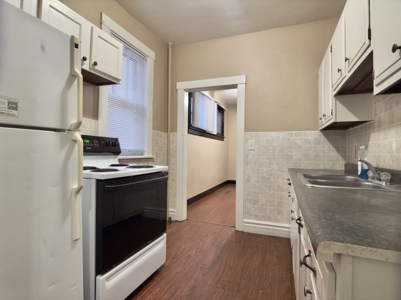 Wesley Place - Photo 7 of 43