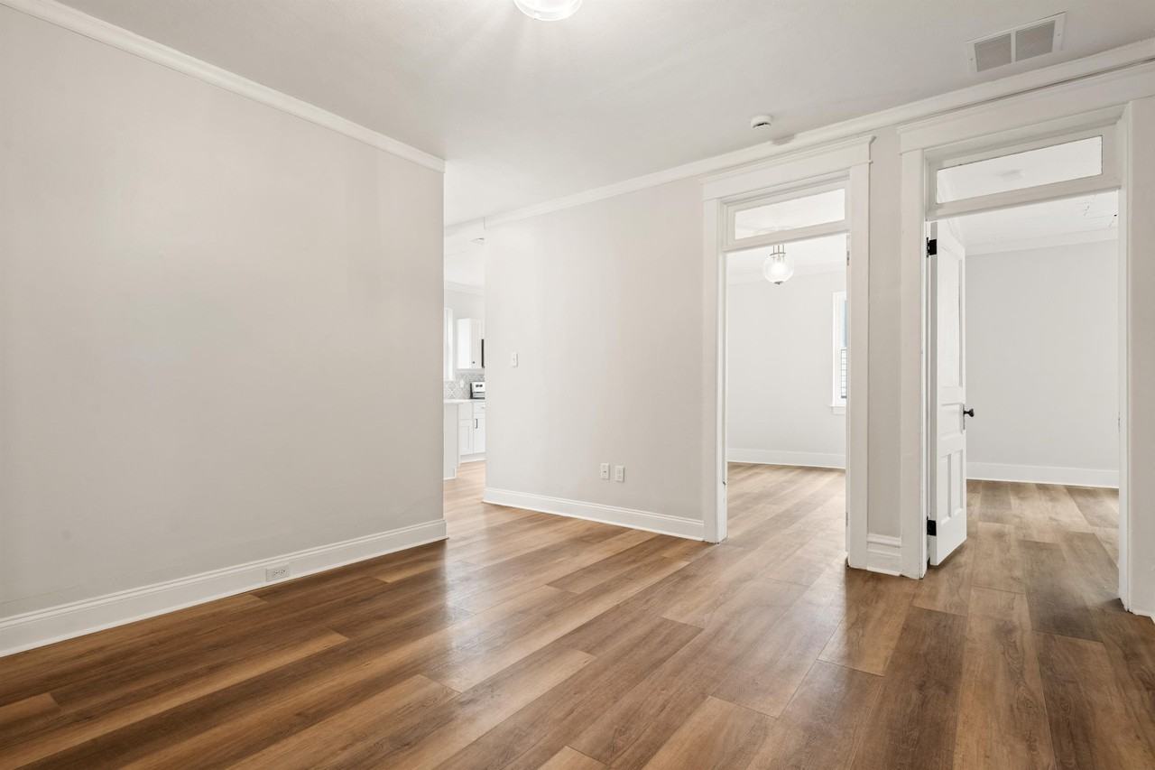 10 -14 South Decatur Street - Photo 4 of 37