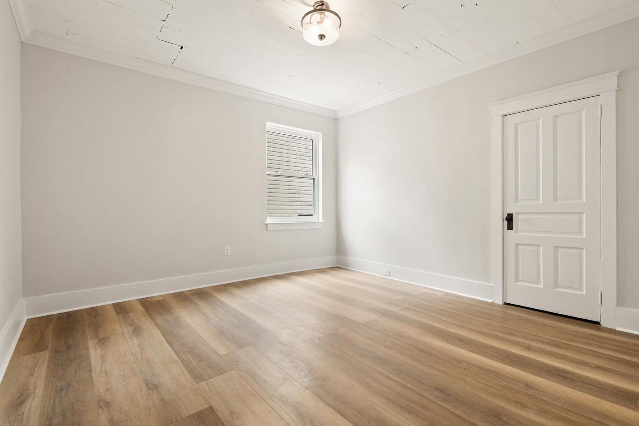 10 -14 South Decatur Street - Photo 6 of 37