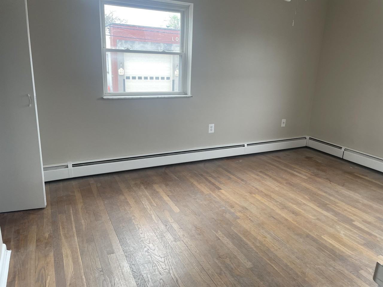 Wyoming Avenue 215 W - 45215 - Photo 2 of 12