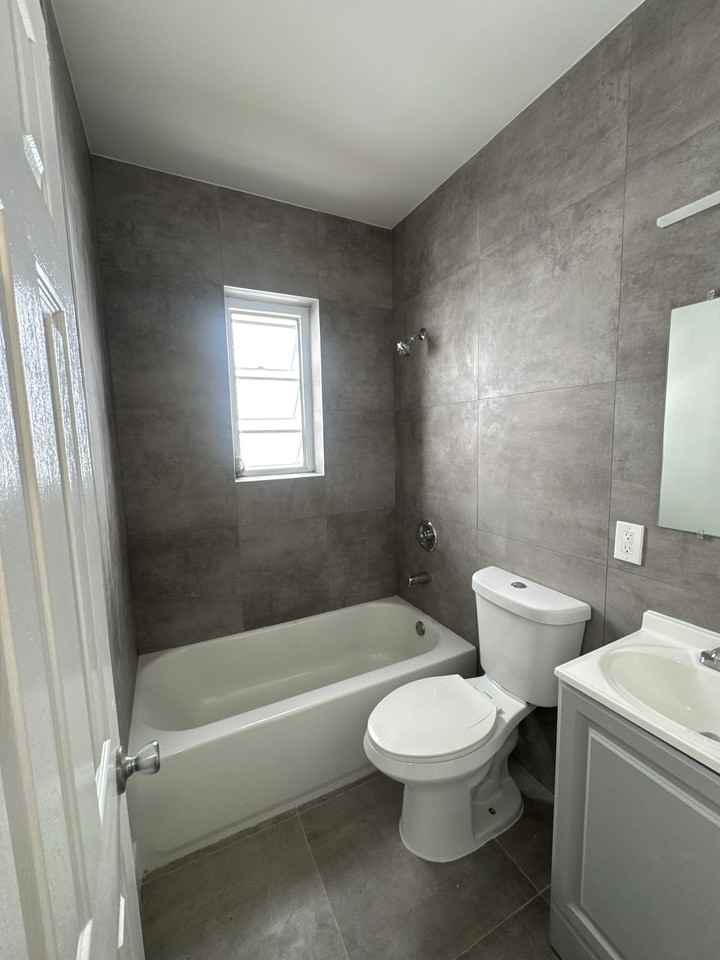 1965 Calais Drive - Photo 6 of 26