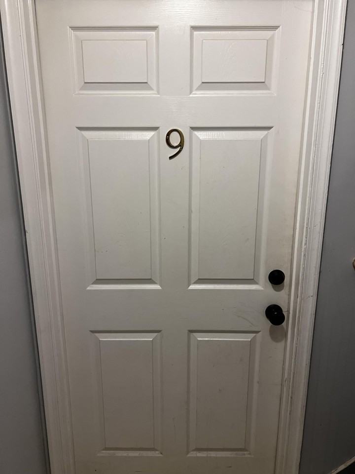 200 East King Street - Photo 2 of 10