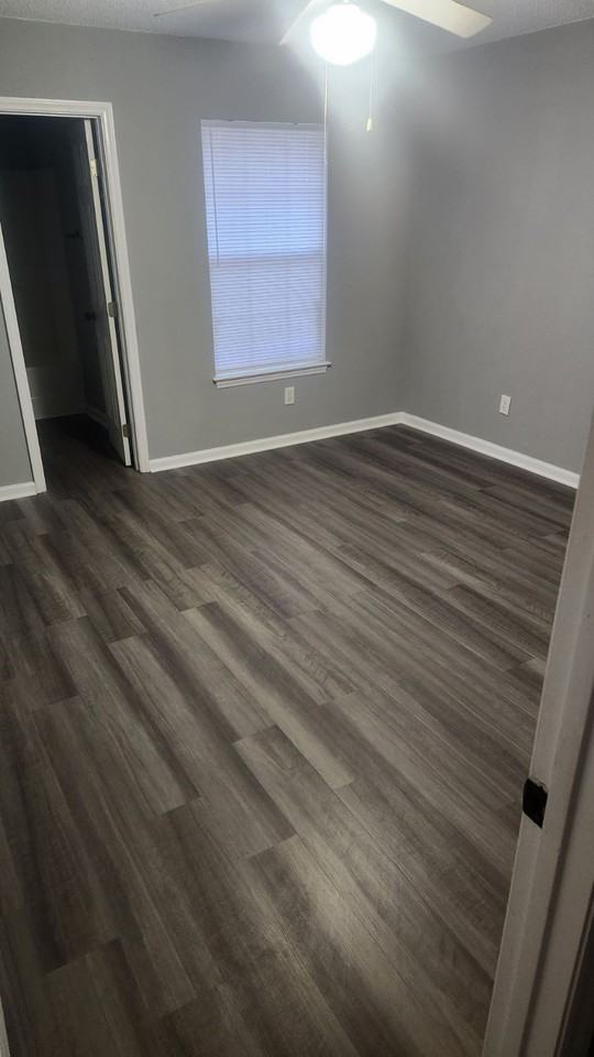 2708 Bluff View Drive - Photo 5 of 6