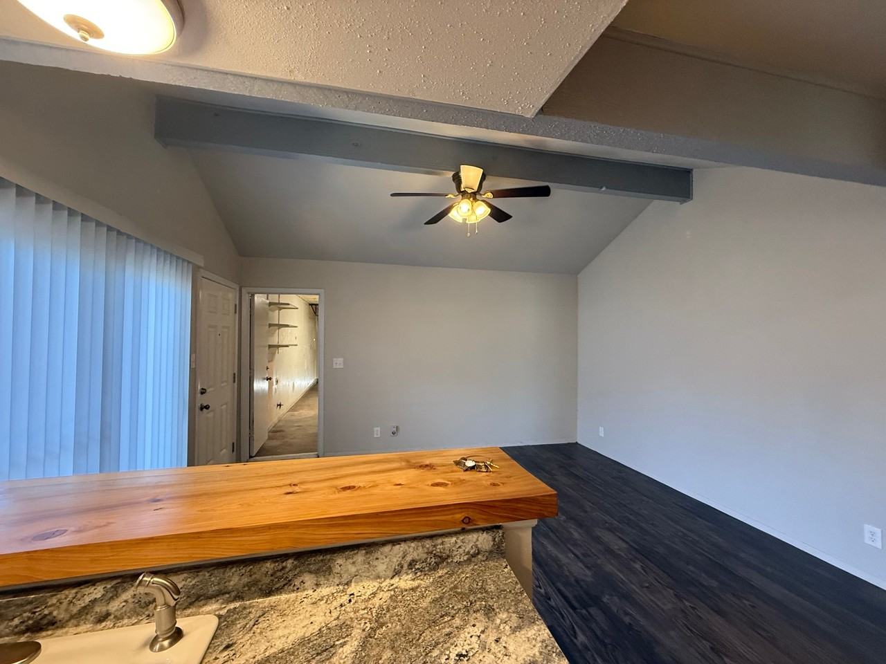 5904 Emerald Forrest - B - Photo 7 of 15