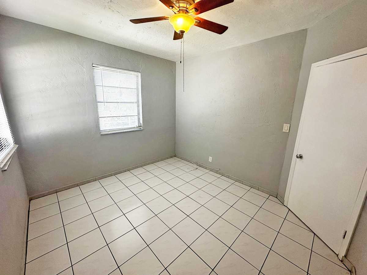 1816 Taft Street - Photo 4 of 14