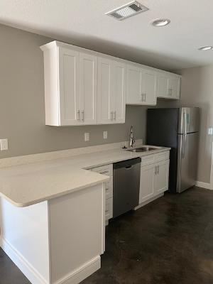 453 B Avenue - Photo 3 of 6