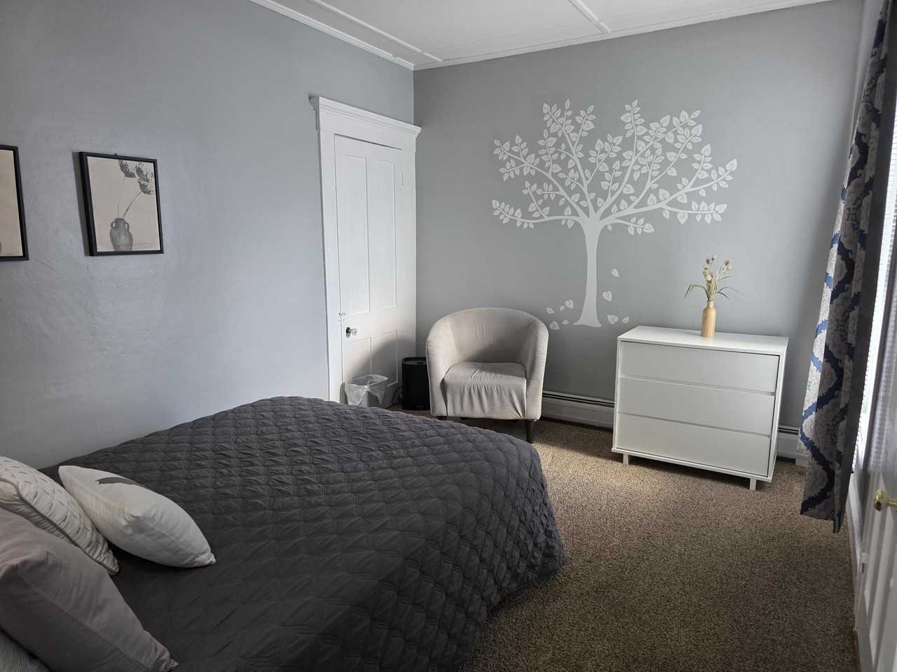 72 Warren Street - Photo 5 of 6