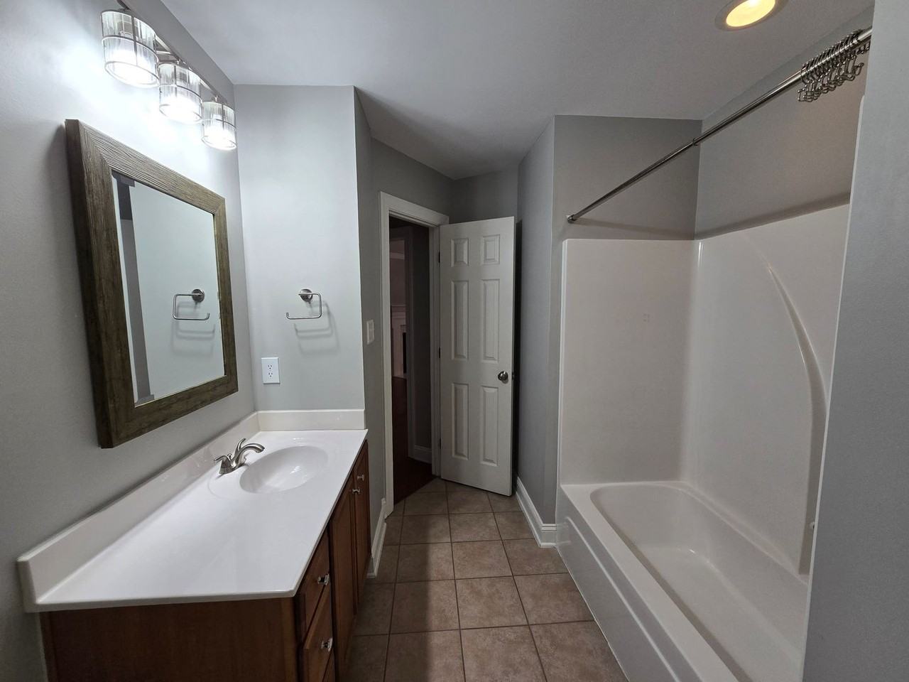 641 Orchard Falls Dr - Photo 7 of 29