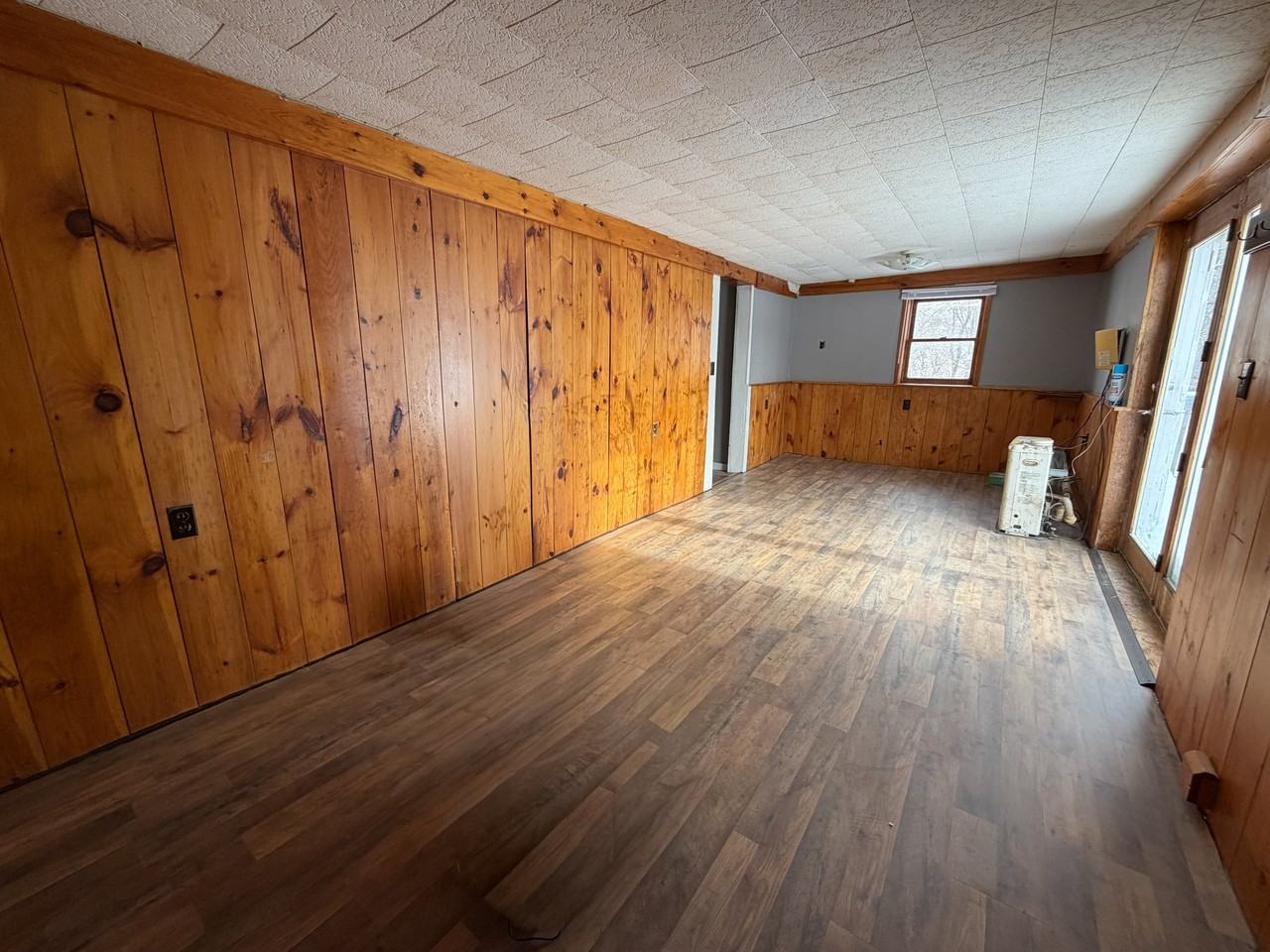 199 Main Street - Photo 3 of 13